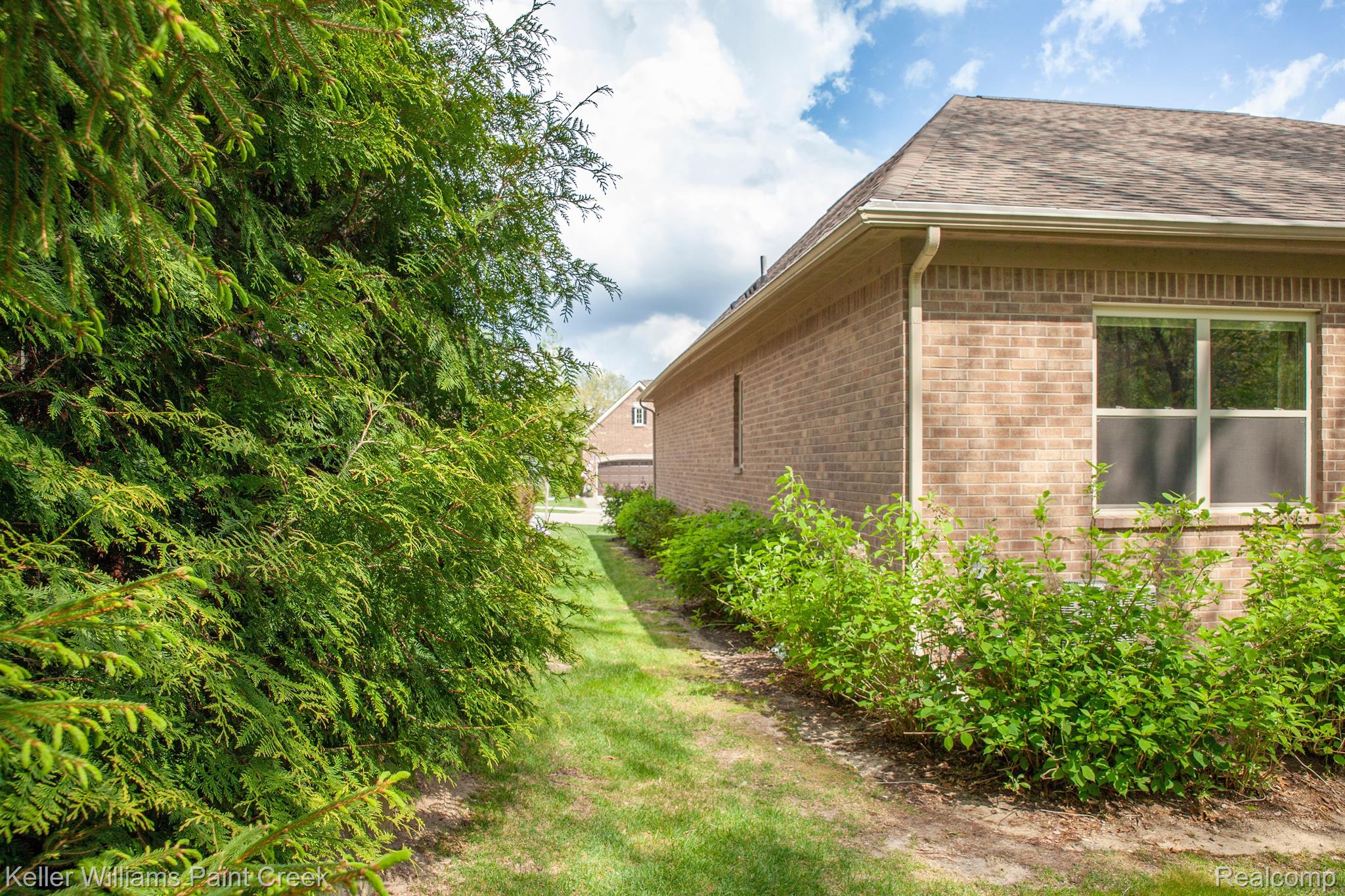 5514 Woodfall Road Clarkston, MI 48348 - Photo 51 of 53 N Rear View