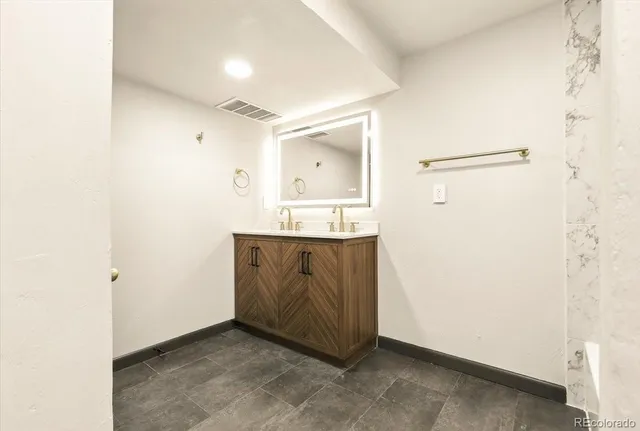 an empty room with closet