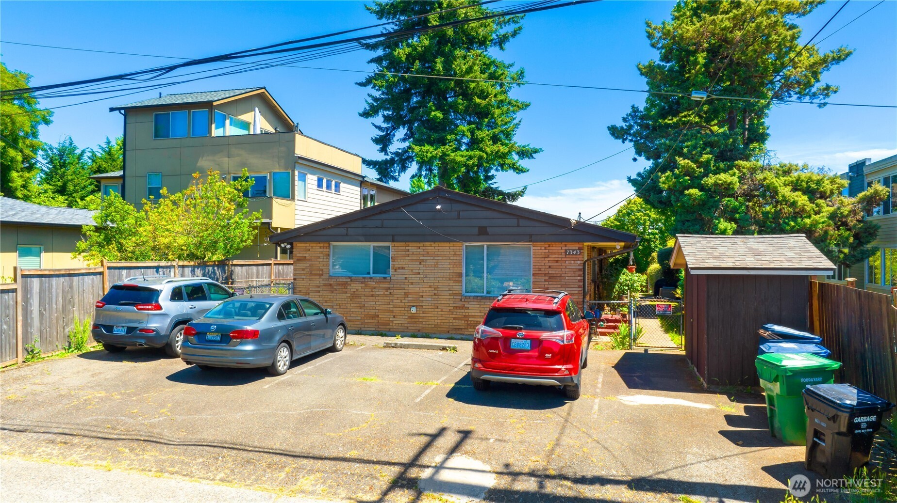 7343 35th Avenue Southwest Seattle, WA 98126 - Photo 4 of 36 a house view