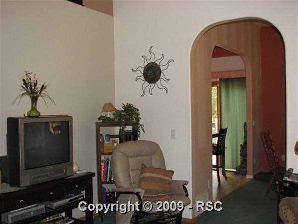18870 Spring Valley Road Monument, CO 80132 - Photo 6 of 16