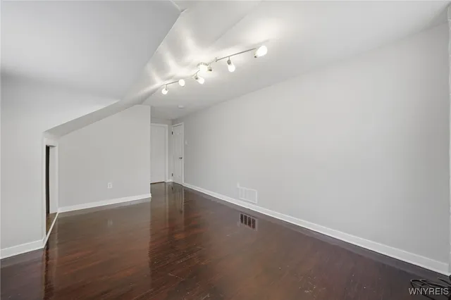 $2,495 | 151 Conant Drive, Tonawanda, NY 14223