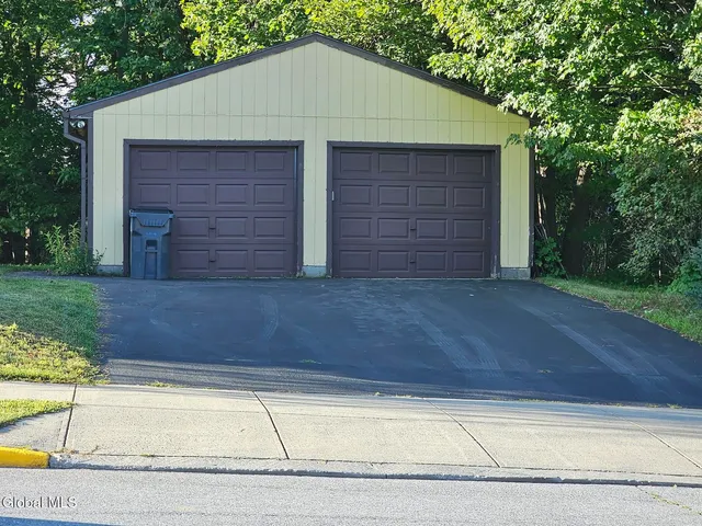 $209,000 | 115 Oak Street, Corinth, NY 12822