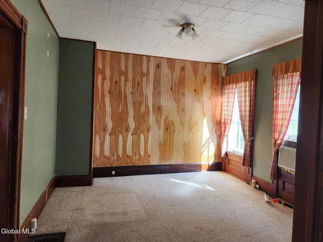 $209,000 | 115 Oak Street, Corinth, NY 12822