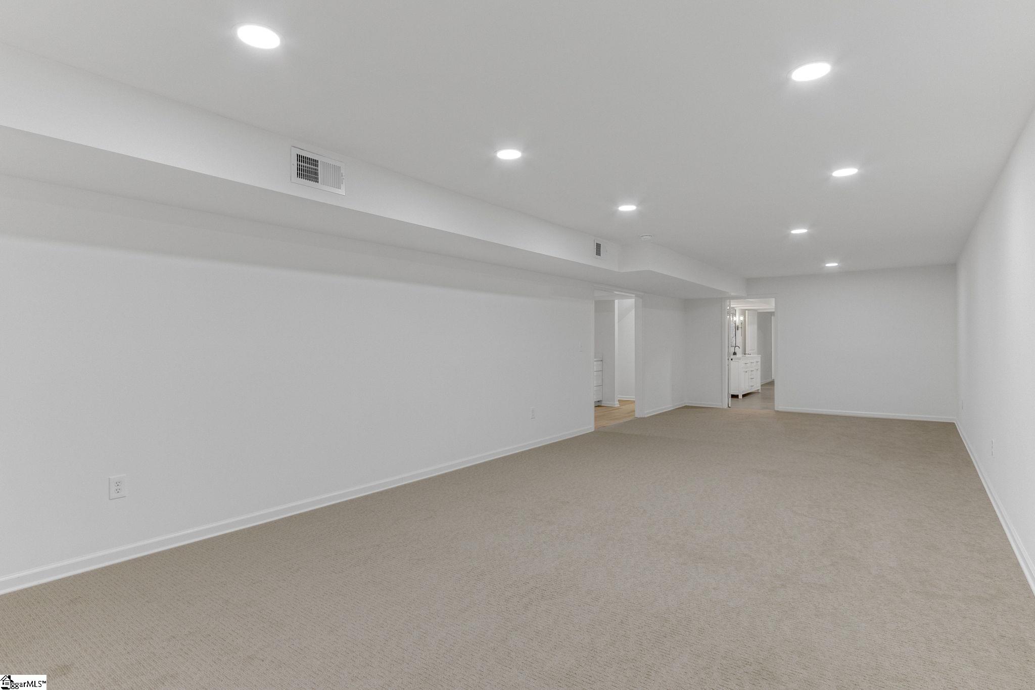 8 Chisolm Trail Greenville, SC 29607 - Photo 28 of 36 Gallery Image 28