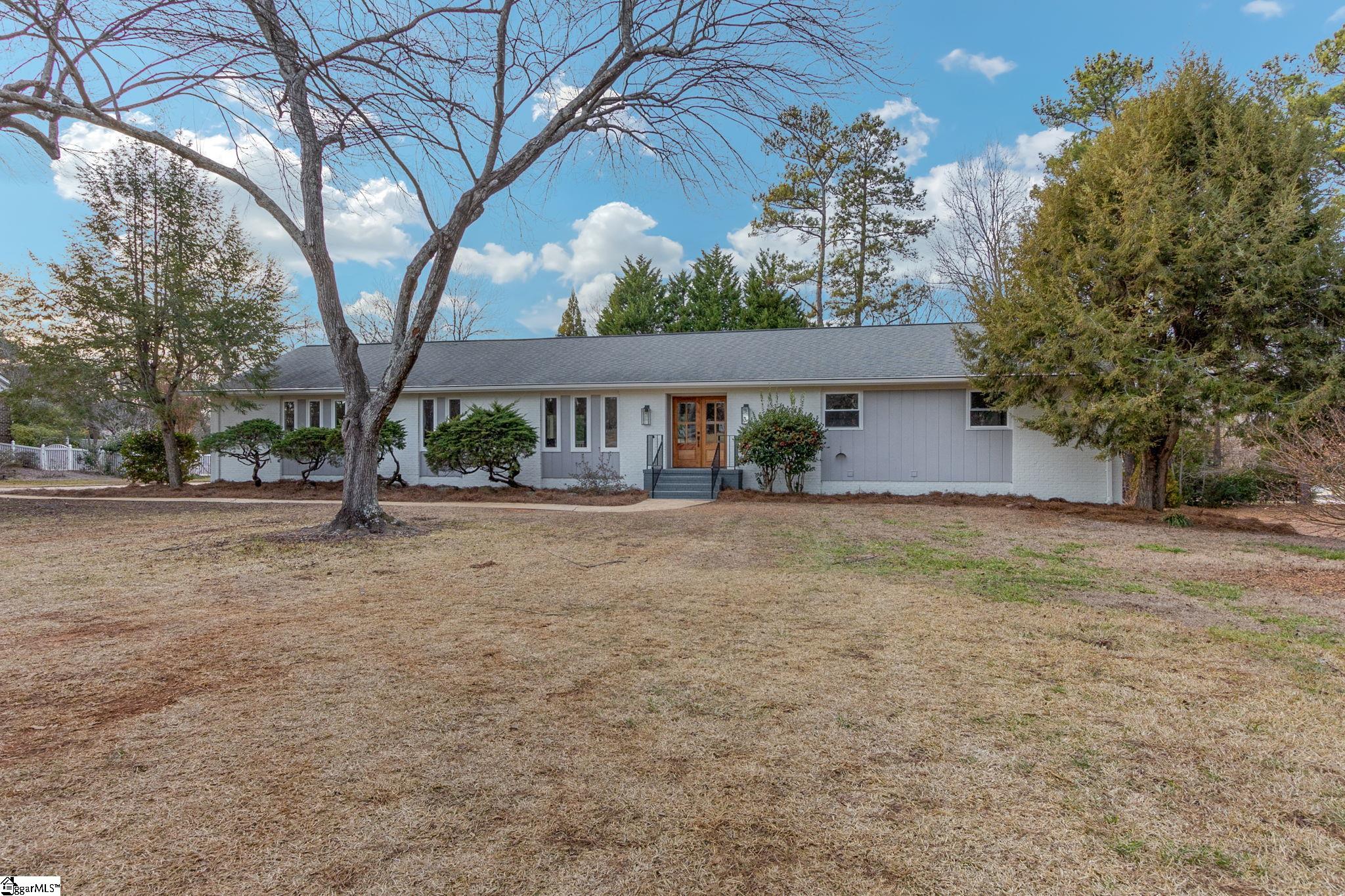 8 Chisolm Trail Greenville, SC 29607 - Photo 3 of 36 Gallery Image 3