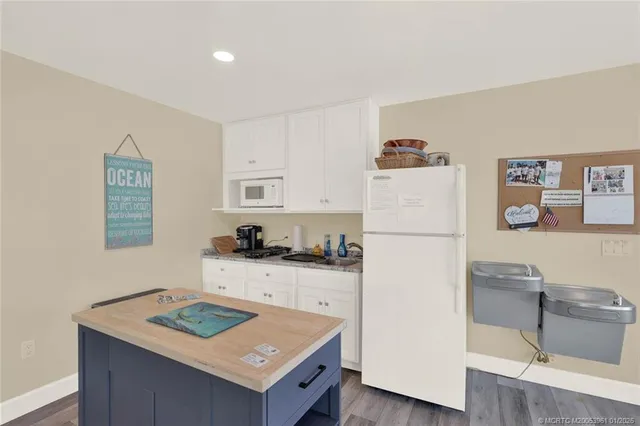 $279,000 | 9417 South Ocean Drive, Jensen Beach, FL 34957