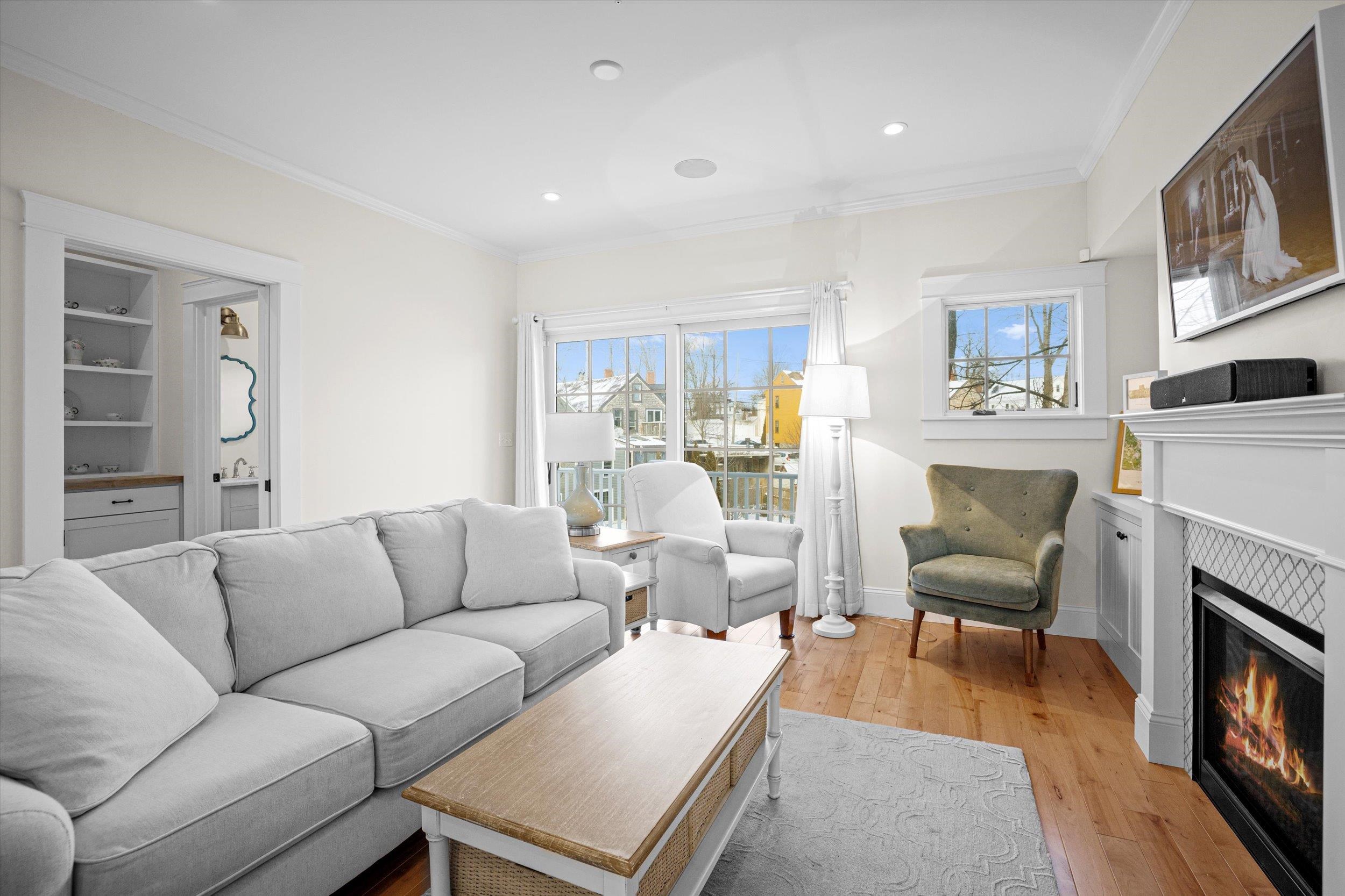 18 Franklin Street Exeter, NH 03833 - Photo 14 of 40