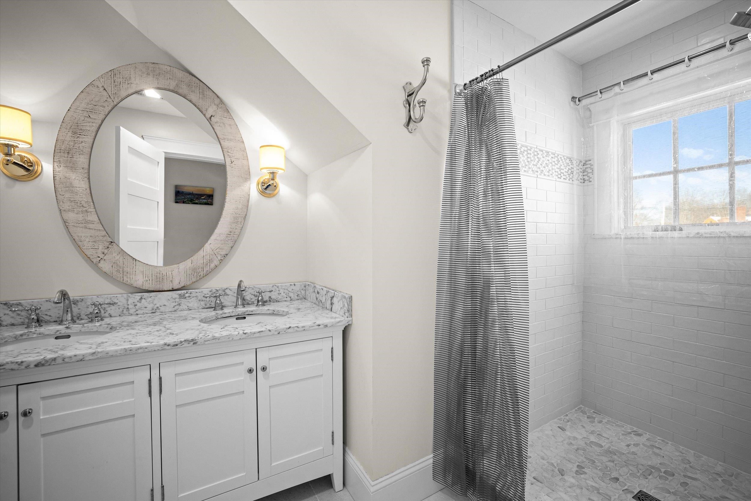 18 Franklin Street Exeter, NH 03833 - Photo 21 of 40