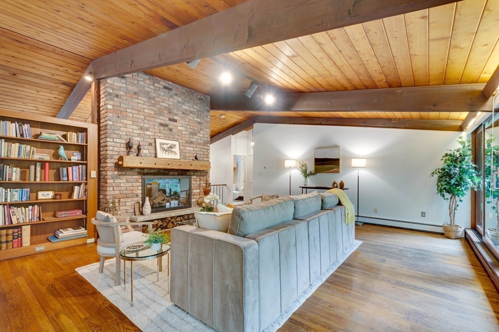 20 Stonehedge Road Lincoln, MA 01773 - Photo 8 of 38 Gallery Image 8