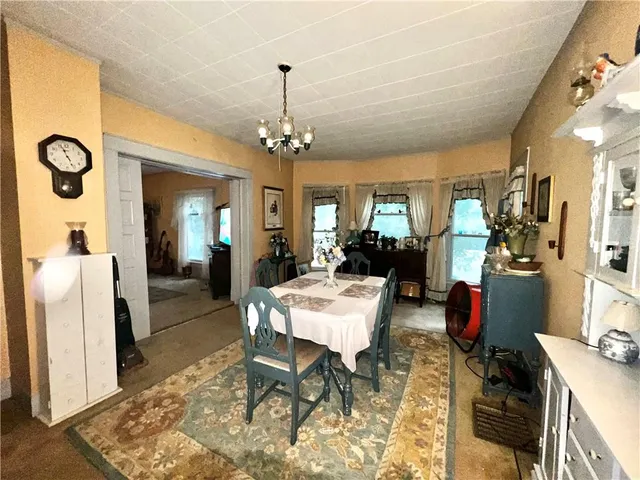 $158,000 | 607 Military Avenue, Baxter Springs, KS 66713