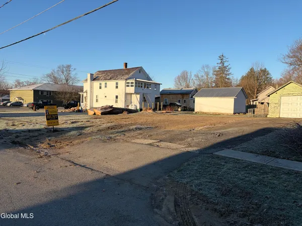 $18,000 | 17 Davis Street, Whitehall, NY 12887