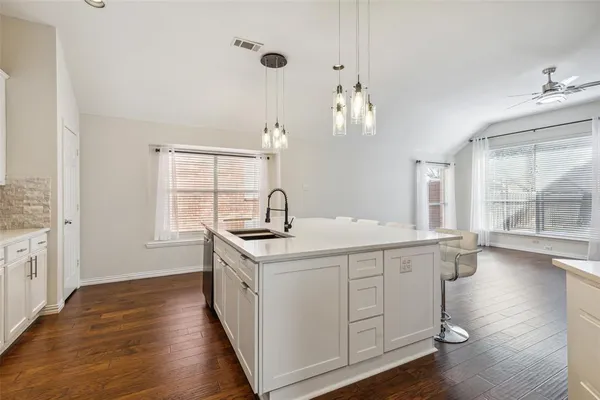 $3,200 | 4021 Appleton Lane, Flower Mound, TX 75022