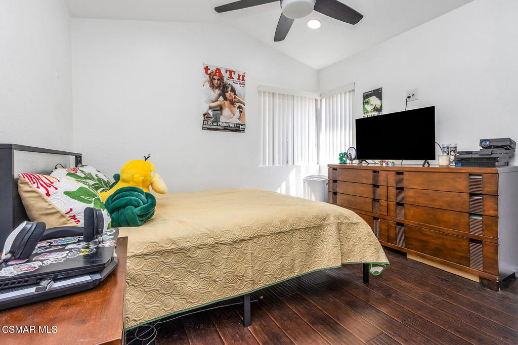15425 Tobarra Road Fontana, CA 92337 - Photo 27 of 37