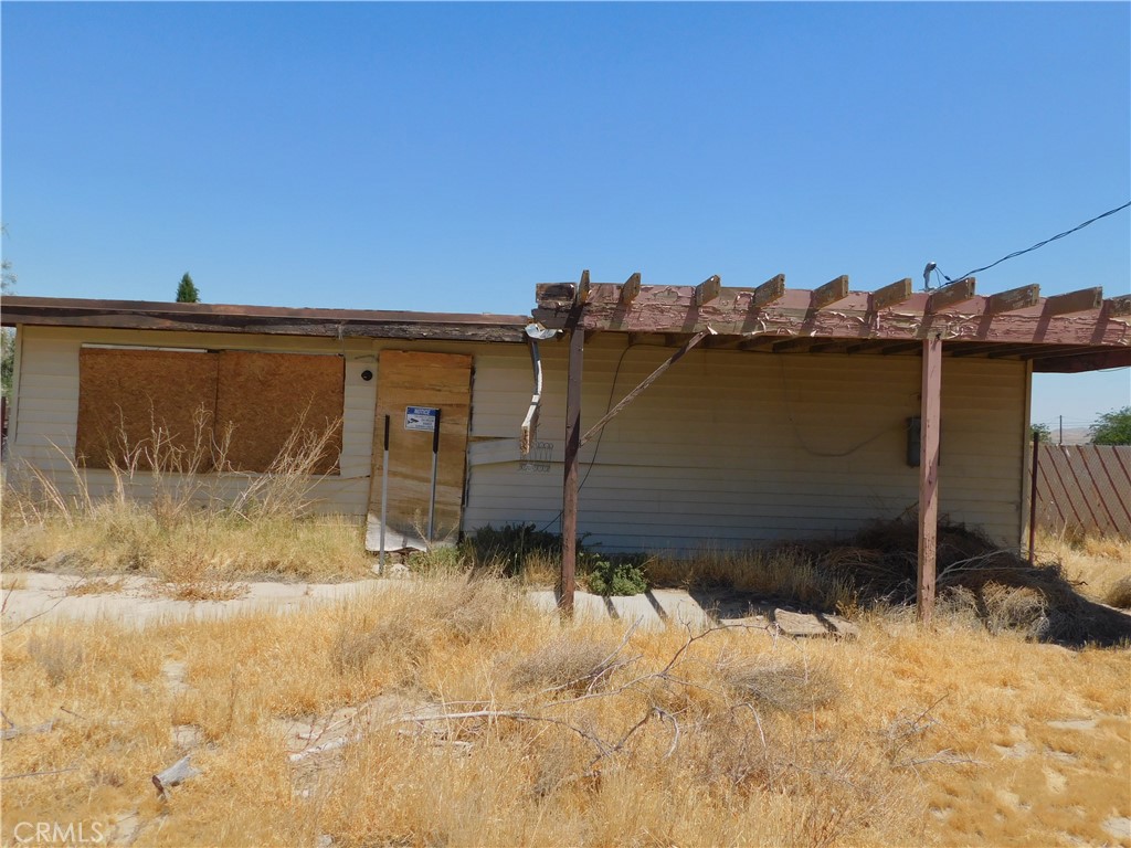 25372 Jade Road Barstow, CA 92311 - Photo 1 of 28