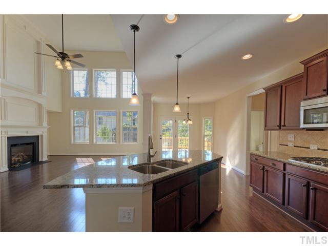 1007 Vino Drive Raleigh, NC 27607 - Photo 4 of 20