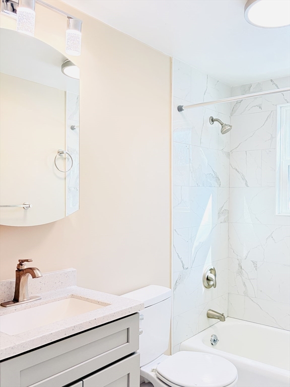 53 Gale Road Weymouth, MA 02188 - Photo 11 of 14