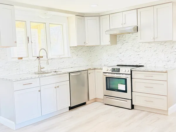 $4,500 | 53 Gale Road, Weymouth, MA 02188