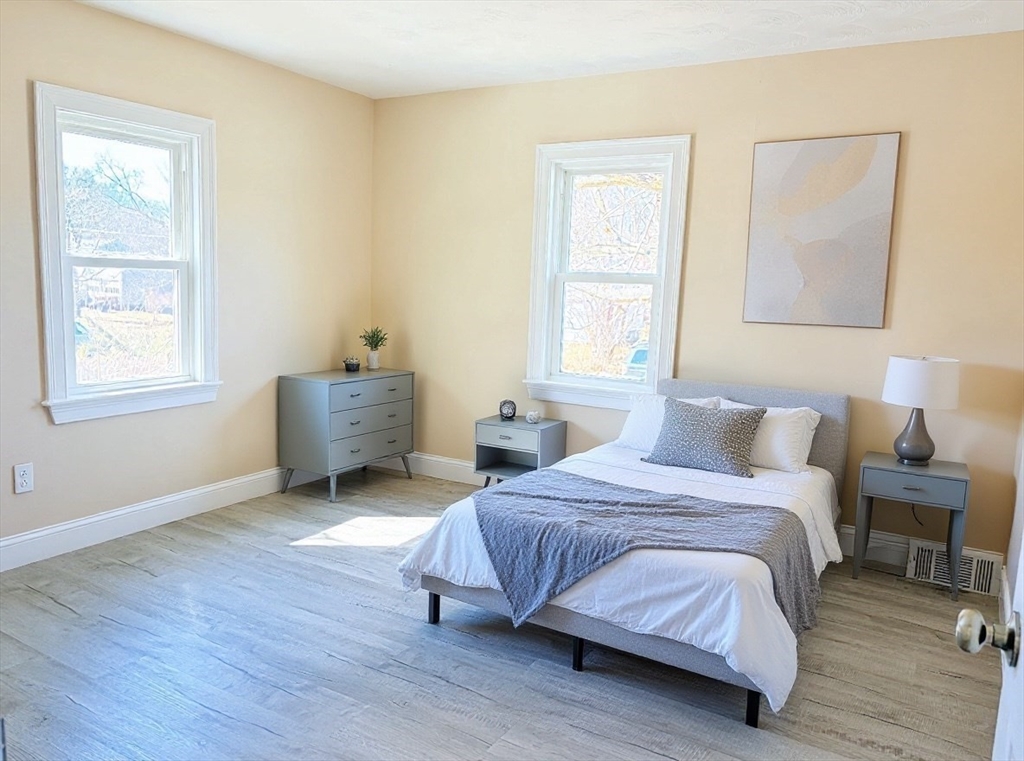 53 Gale Road Weymouth, MA 02188 - Photo 6 of 14