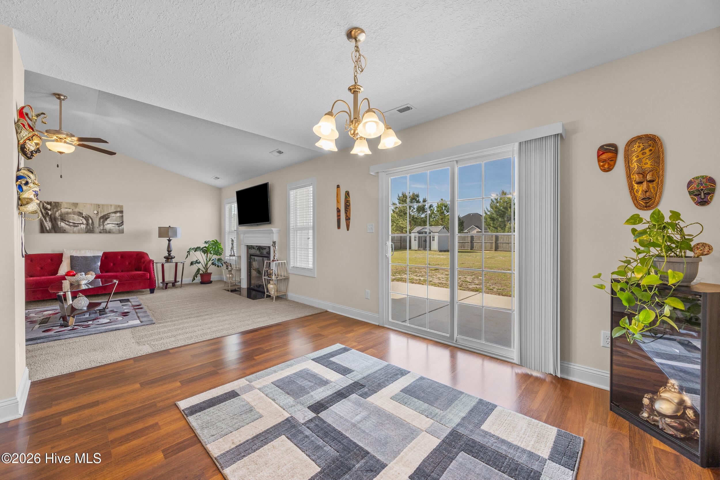 312 Strut Lane Richlands, NC 28574 - Photo 12 of 42 12_dining area
