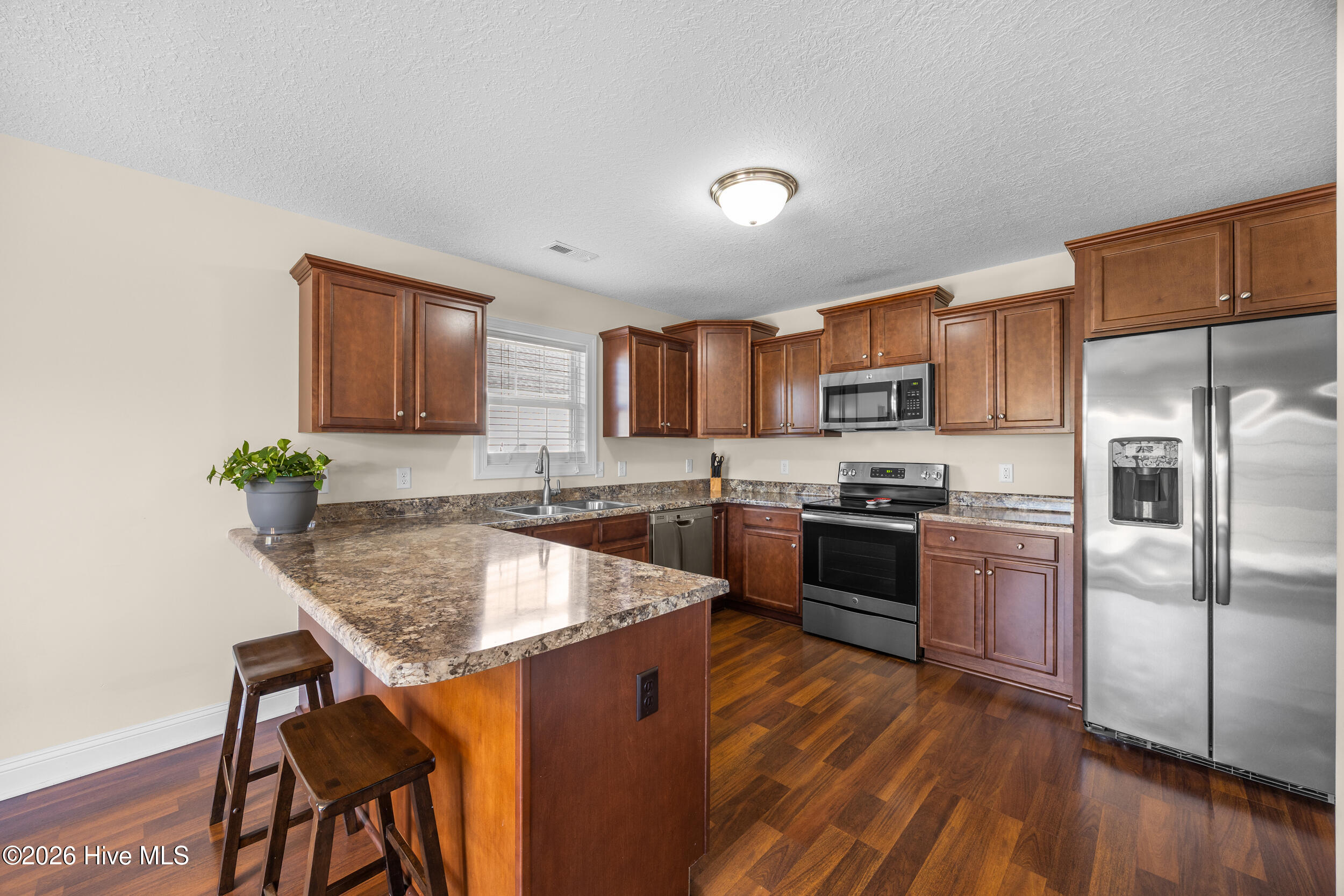 312 Strut Lane Richlands, NC 28574 - Photo 13 of 42 13_kitchen
