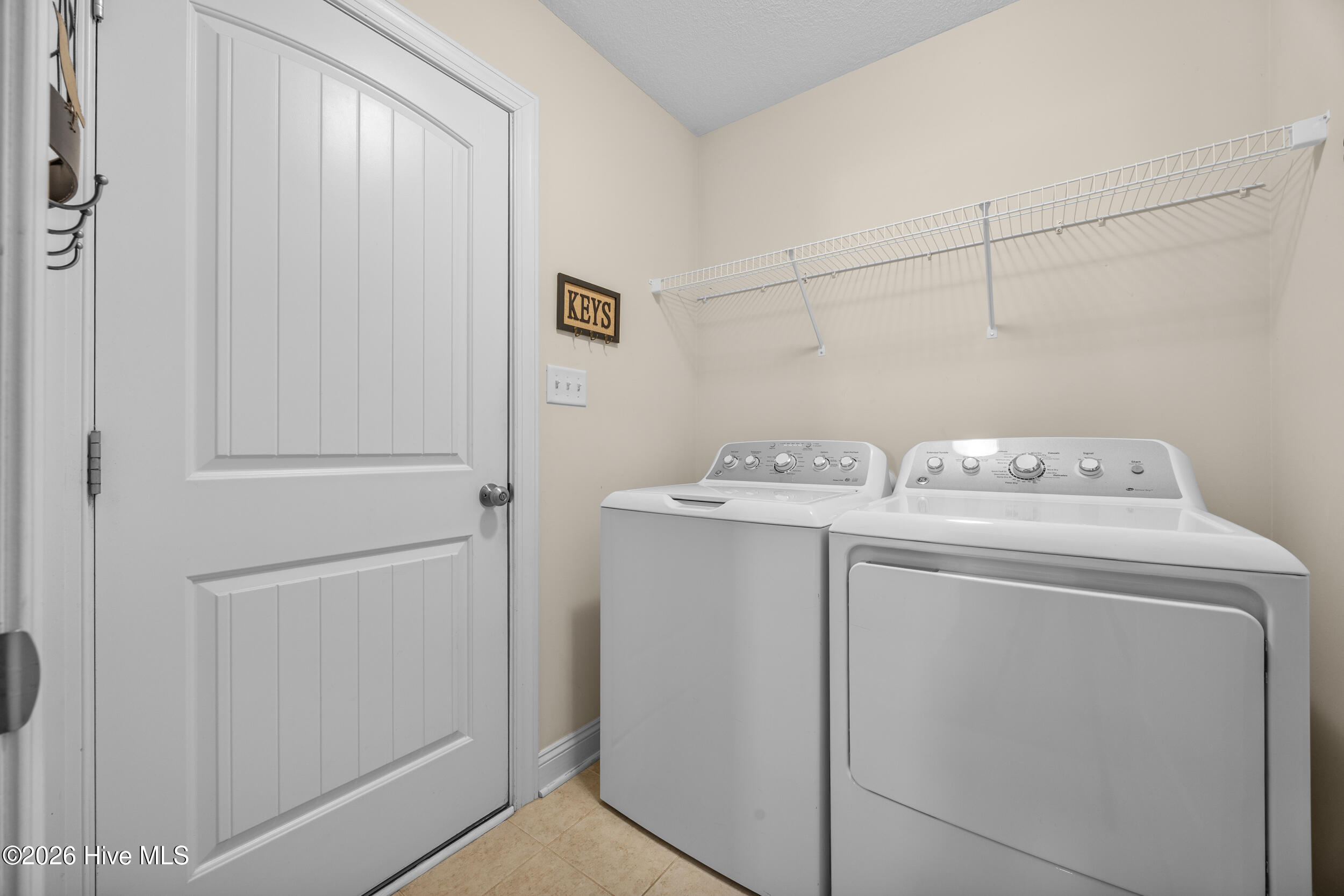 312 Strut Lane Richlands, NC 28574 - Photo 23 of 42 23_laundry