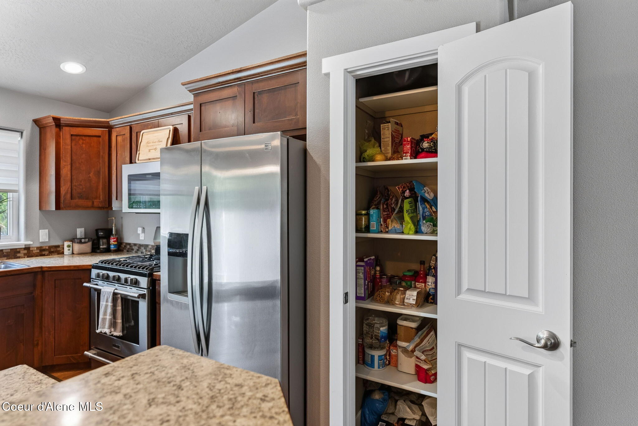 205 Old Farm Road Pinehurst, ID 83850 - Photo 12 of 91 Pantry