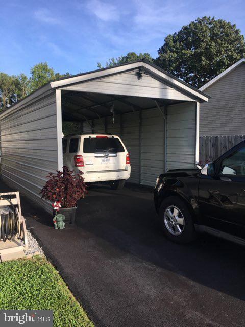 262 Richmond Road Colonial Beach, VA 22443 - Photo 5 of 36 Carport