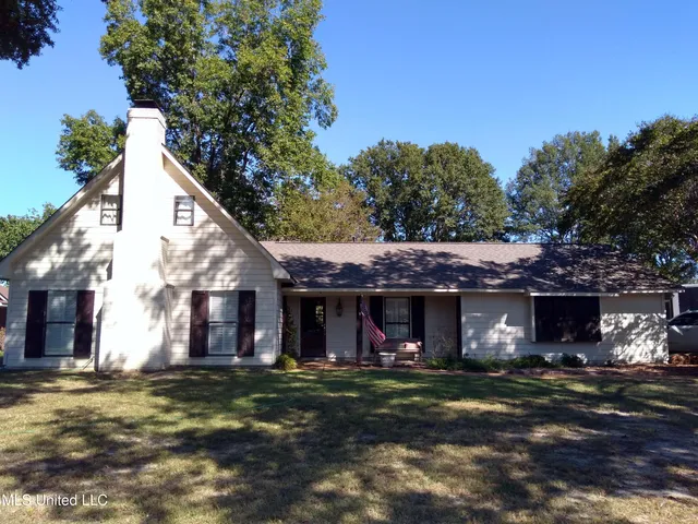 $199,500 | 315 North Mcarthur Circle, Indianola, MS 38751