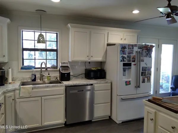 $199,500 | 315 North Mcarthur Circle, Indianola, MS 38751