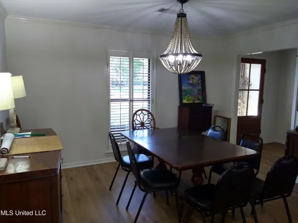 $199,500 | 315 North Mcarthur Circle, Indianola, MS 38751