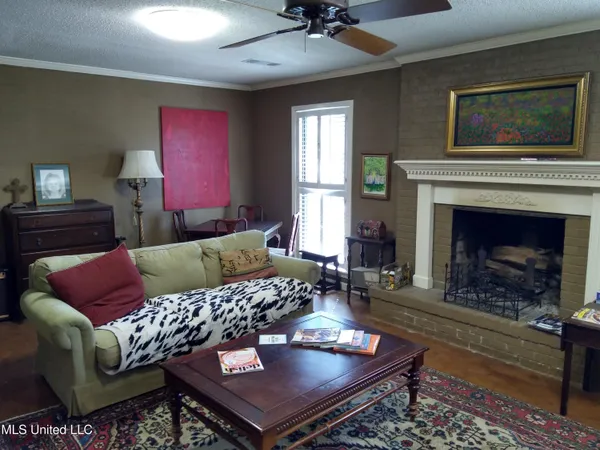 $199,500 | 315 North Mcarthur Circle, Indianola, MS 38751