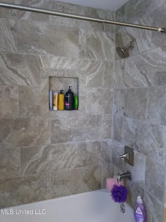 $199,500 | 315 North Mcarthur Circle, Indianola, MS 38751