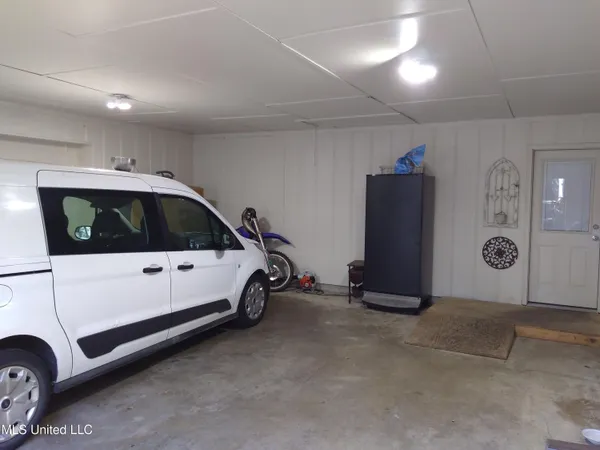 $199,500 | 315 North Mcarthur Circle, Indianola, MS 38751