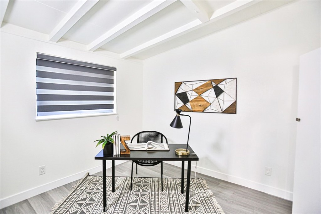 2540 West Picadilly Way Anaheim, CA 92801 - Photo 21 of 37 a view of a workspace with furniture