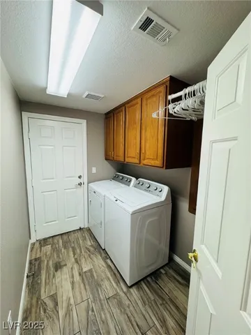 $632,995 | 6251 Tuckaway Cove Avenue, Las Vegas, NV 89139