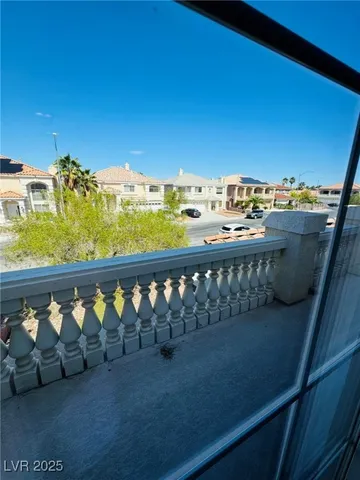 $632,995 | 6251 Tuckaway Cove Avenue, Las Vegas, NV 89139