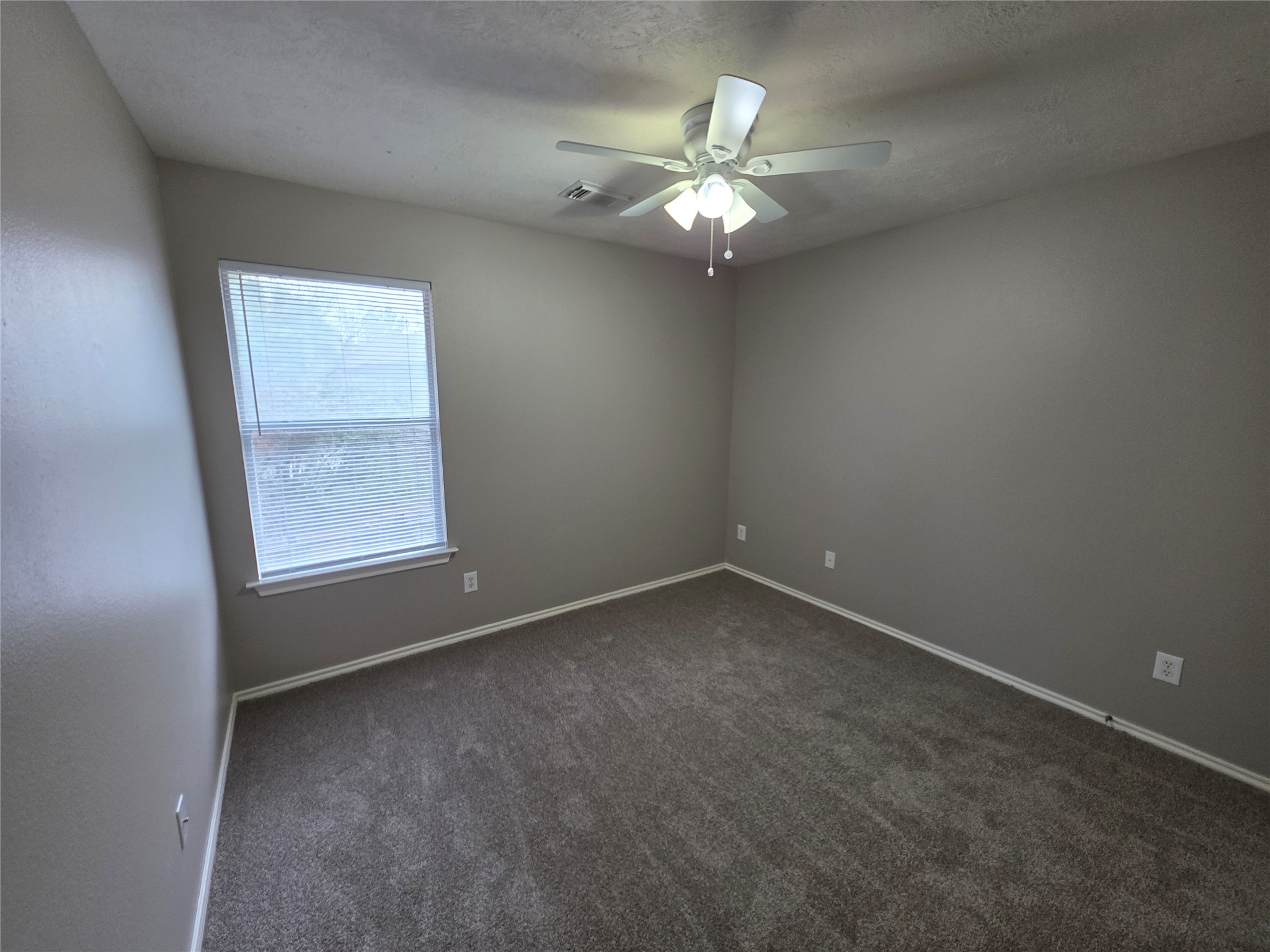 94 North Burberry Park Circle Spring, TX 77382 - Photo 11 of 22