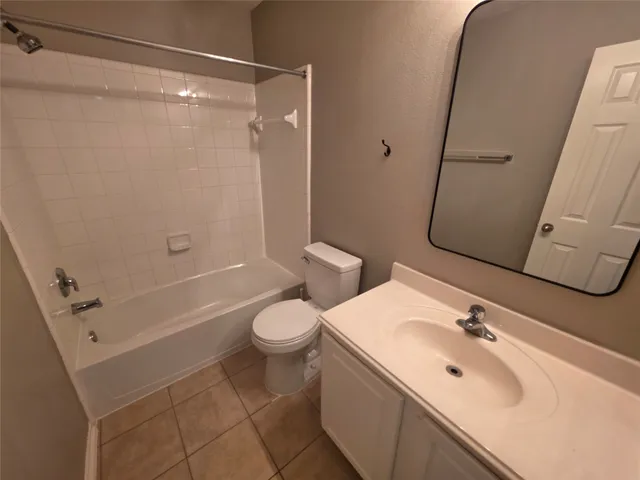 $1,895 | 94 North Burberry Park Circle, Spring, TX 77382