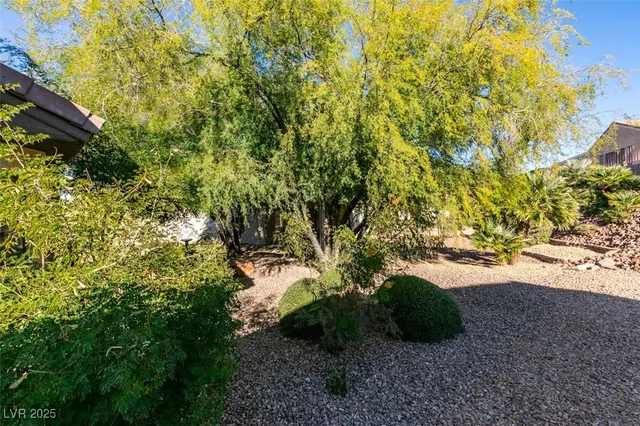 $429,000 | 590 Mountain Links Drive, Henderson, NV 89012