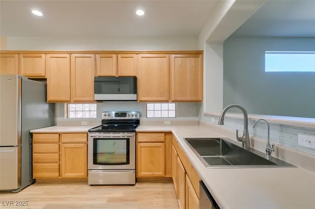 $429,000 | 590 Mountain Links Drive, Henderson, NV 89012