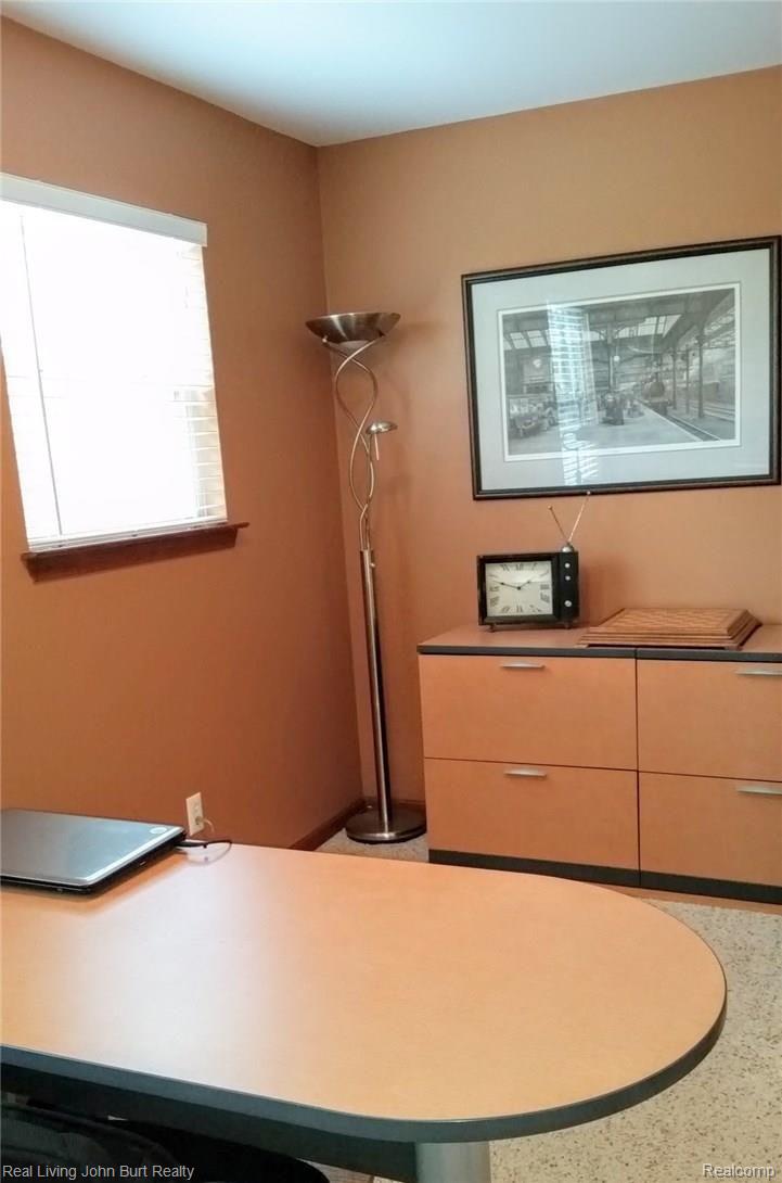 4113 Morgan Road Lake Orion, MI 48359 - Photo 17 of 41 OFFICE