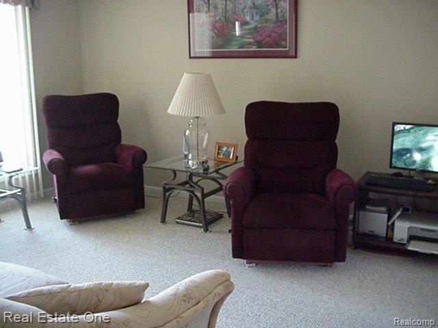 1919 Princeton Road Berkley, MI 48072 - Photo 12 of 24 Lots of Light