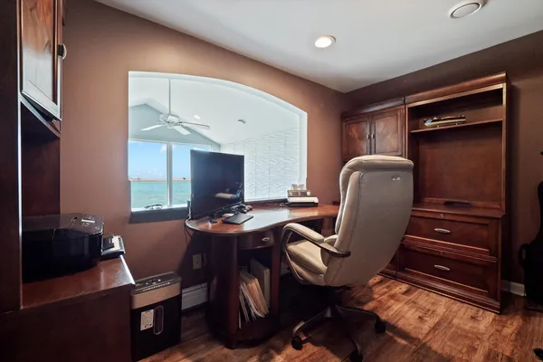 $1,095,000 | 8115 Colony Drive, Algonac, MI 48001
