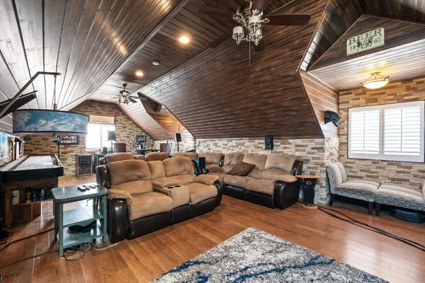 $1,095,000 | 8115 Colony Drive, Algonac, MI 48001