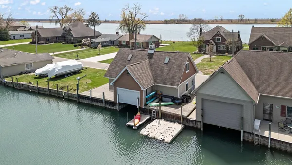 $1,095,000 | 8115 Colony Drive, Algonac, MI 48001