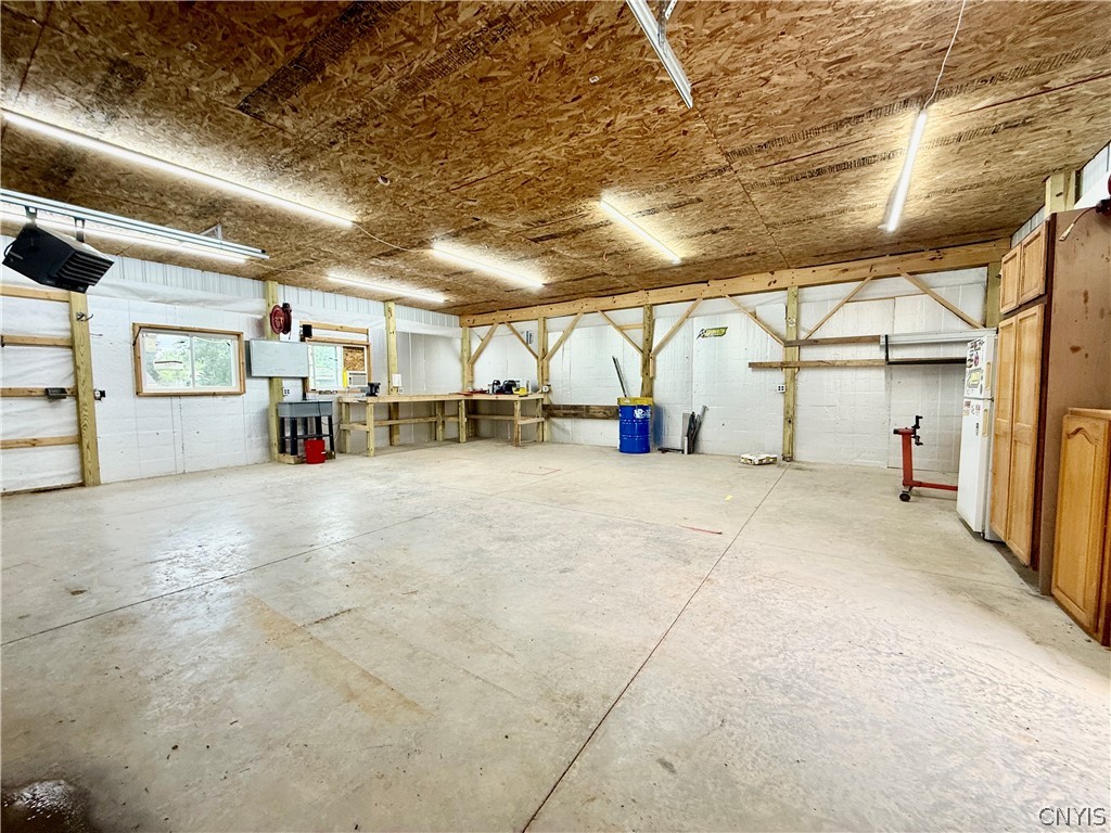 8403 Gaskin Road Clay, NY 13027 - Photo 35 of 36