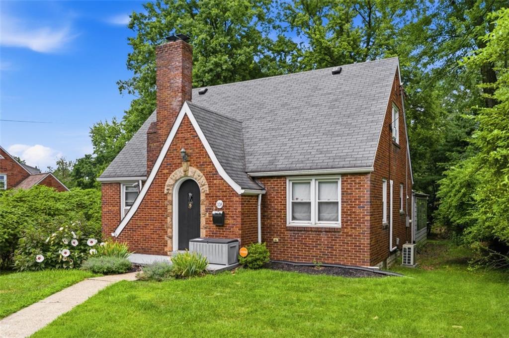 108 Spring Grove Road Pittsburgh, PA 15235 - Photo 2 of 43