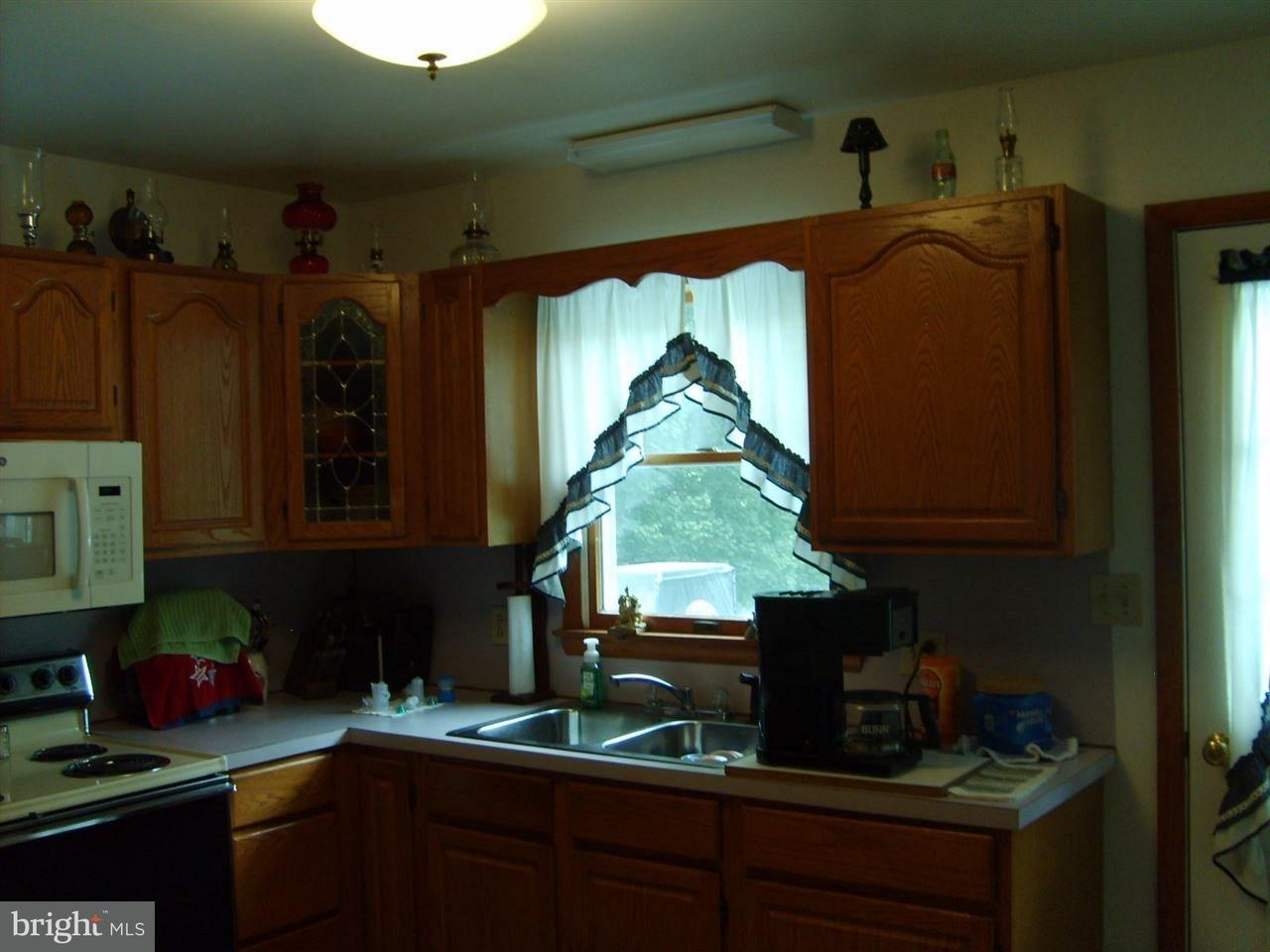 4435 Cold Springs Road Fayetteville, PA 17222 - Photo 7 of 17