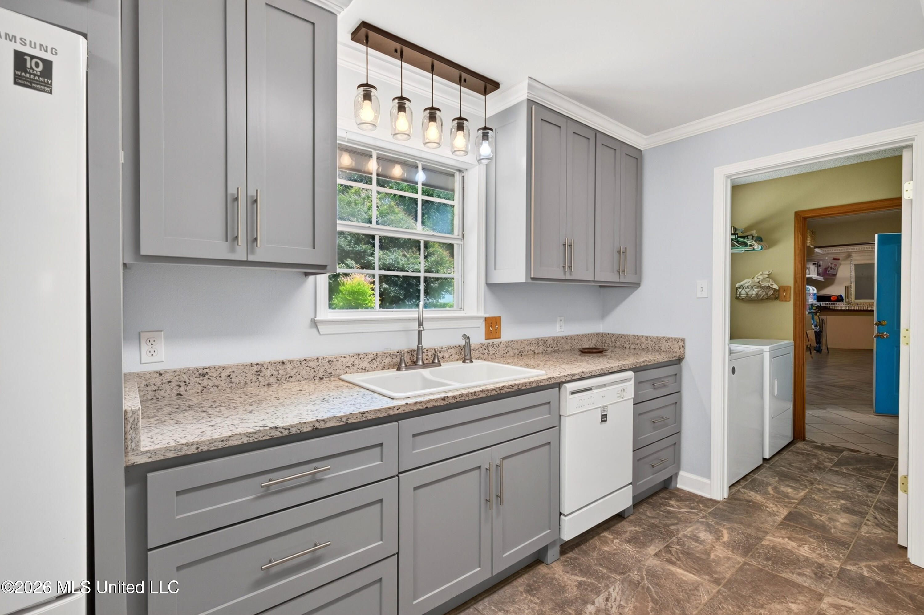 14040 Marie Road Gulfport, MS 39503 - Photo 11 of 53 14040MarieRd-15