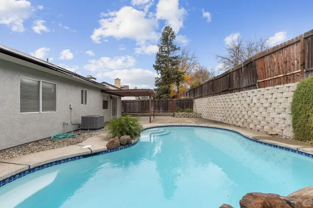 $469,999 | 3625 Black Eagle Drive, Antelope, CA 95843